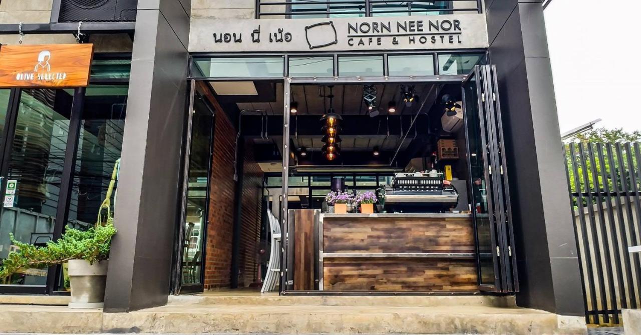 Norn Nee Nor Hostel Chiang Mai Exterior photo